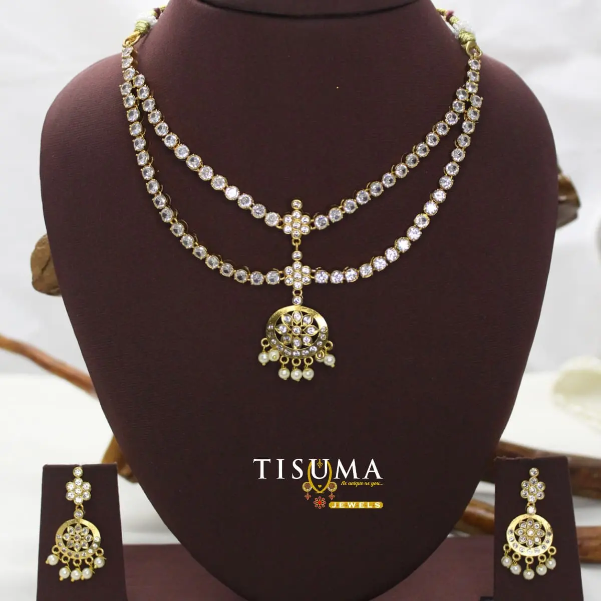 Gold Chandbali Attigai
